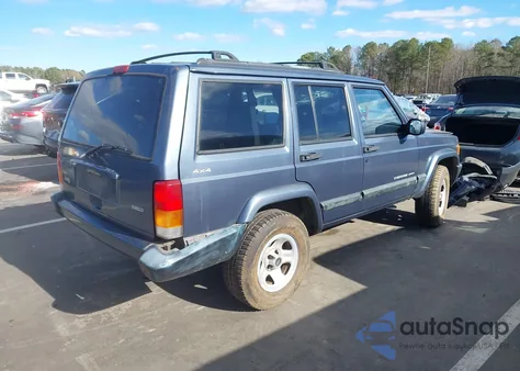 2001 Jeep Cherokee Sport z USA, uszkodzony, nr VIN 1J4FF48S01L572735